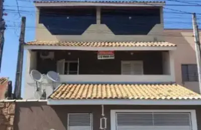 Casa em caçapava com 232m²- 3 dormitórios, 1 suíte, 3 banheiros
