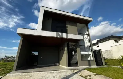 Casa sobfrado em condomínio fechado á venda - 4 dormitórios 2 suítes - vereda dos campos - sjc