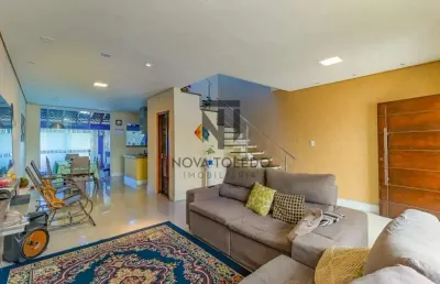 Casa com 3 quartos à venda na Avenida Joaquim Moreira ÁVila, Sobrado, Jardim Minas Gerais, São José dos Campos
