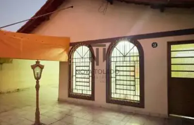 Casa com 3 quartos à venda na Rua Manoel Bosco Ribeiro, Jardim das Indústrias, São José dos Campos