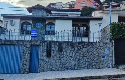 Casa com 4 quartos à venda na Avenida Doutor Moacyr Siqueira, Jardim do Sol, Juiz de Fora