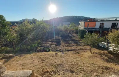 Terreno à venda na Rua Francisco Baptista de Oliveira, Aeroporto, Juiz de Fora