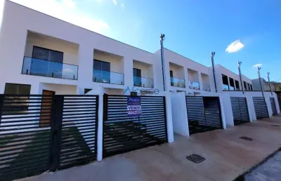 Casa duplex com 02 quartos, sendo 01 suíte, garagem e quintal, no residencial são luiz, bairro grama