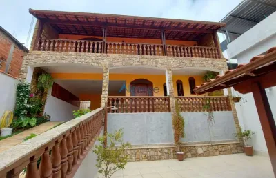 Casa confortável, 3 quartos com varanda gourmet no santos dumont