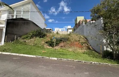 Lote com 532 m² em um dos melhores condomínios da cidade