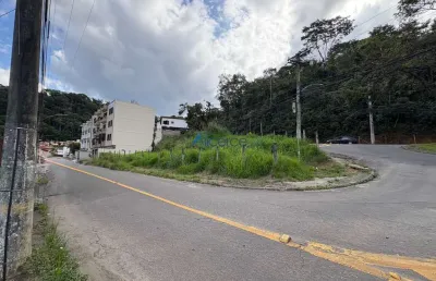 Terreno à venda na Rua Doutor Jamil Altaf, Vale do Ipê, Juiz de Fora