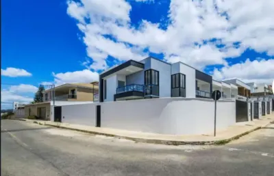 Casa com 4 quartos à venda na Rua Pedro Wiereck, Aeroporto, Juiz de Fora