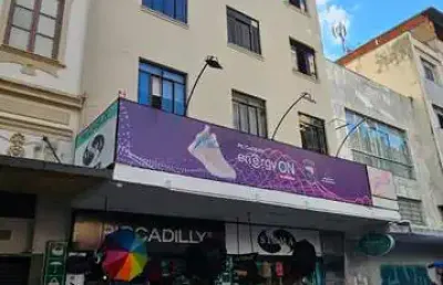Sala comercial para alugar na Rua Batista de Oliveira, Centro, Juiz de Fora