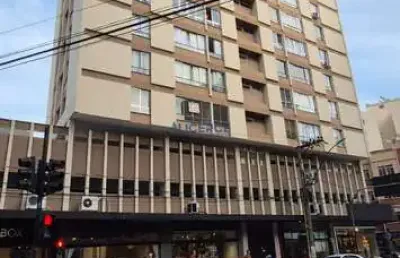 Apartamento com 2 quartos para alugar na Avenida Presidente Itamar Franco, São Mateus, Juiz de Fora