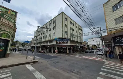 Apartamento com 2 quartos para alugar na Rua São Sebastião, Centro, Juiz de Fora