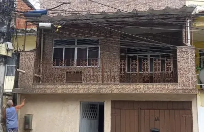 Casa com 2 quartos à venda na Rua Chapim, Bangu, Rio de Janeiro