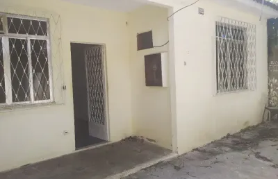 Casa com 2 quartos à venda na Rua Olímpia Esteves, Padre Miguel, Rio de Janeiro