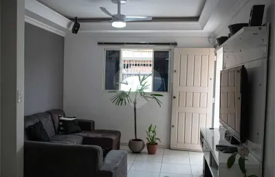 Casa com 1 quarto à venda na Madri, Centro, Mairinque