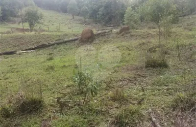 Terreno à venda na Luiz Vaz De Oliveira, Centro (Canguera), São Roque
