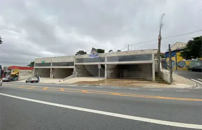 Ponto comercial para alugar na Carlos Lacerda, Vila Pirajussara, São Paulo