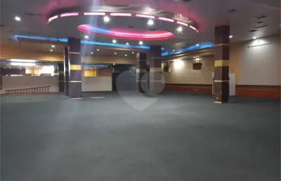 Ponto comercial para alugar na Avenida Interlagos, Interlagos, São Paulo