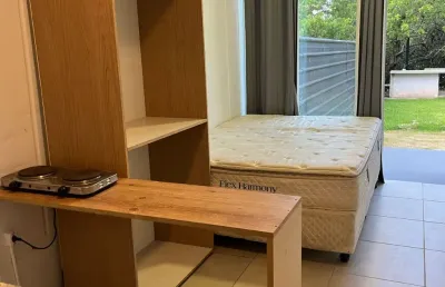 Kitnet para locação anual em balneário camboriú no jardim iate clube