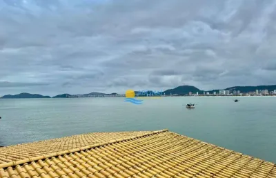 Casa em condomínio fechado com 3 quartos à venda na Avenida Miguel Stéfano, --, Enseada, Guarujá
