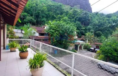 Casa com 4 quartos à venda na rua costa verde do calharis, 373, taquara, rio de janeiro, 300 m2 por r$ 480.000