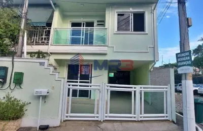 Casa em condomínio fechado com 3 quartos à venda na estrada curumau, 111, taquara, rio de janeiro, 107 m2 por r$ 550.000