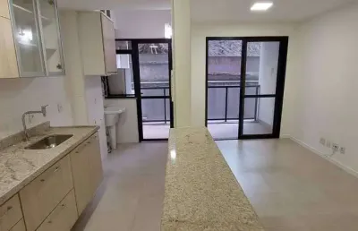 Apartamento com 2 quartos para alugar na rua alexandre ramos, 29, tanque, rio de janeiro, 58 m2 por r$ 2.300