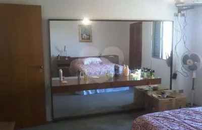 Sobrado com 380m² ac, 350m² at, 5 dormitórios, sendo 2 suítes, no jardim aeroporto!!!