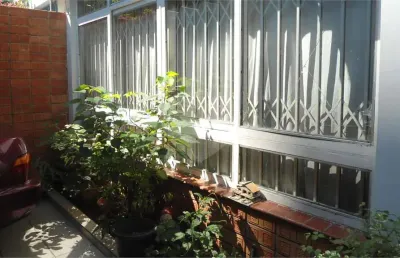 Casa com 197m² para venda ou locação, 03 dormitórios, 03 suítes, 02 vagas na vila mascote