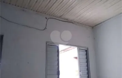 Casa de vila 01 dormitório para venda na cidade ademar.