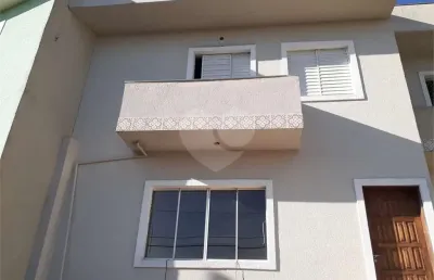 Casa tipo sobrado 03 dormitórios 01 suíte 03 vagas á venda na cidade ademar