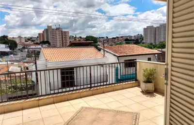 Casa à venda com 3 dormitórios 1 suíte piscina e 2 vagas na vila santa catarina