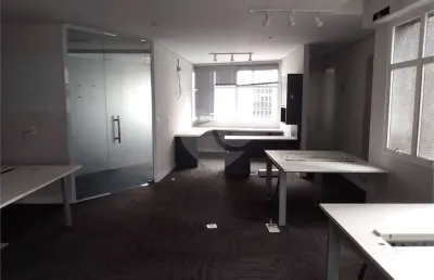 Conjunto comercial com 152 m² 03 banheiros 02 vagas - vila olímpia - venda