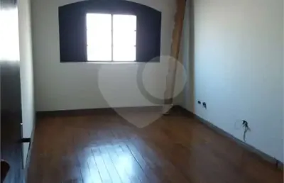 Sobrado com 2 quartos e 2 banheiros à venda, 110 metros móoca são paulo  sp