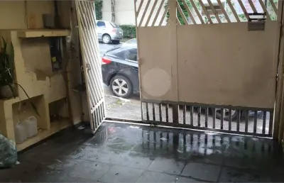 Imovel no miolo da vila mascote bem localizado podendo alugar total ou parcial