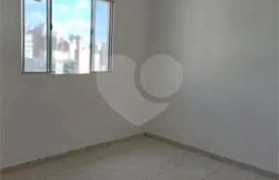 Sala/ deposito comercial com 1 banheiro na santa efigenia são paulo sp