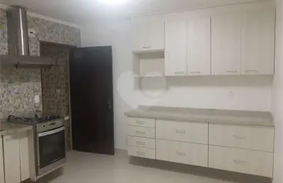 Lindo sobrado no guarapiranga com 250m² 3dorm (1suite) + 2vgs