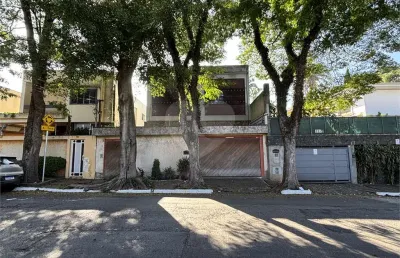 Casa tipo sobrado 280m2 05 dorm 01 suíte 03 banheiros no planalto paulista venda