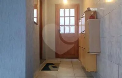 Linda casa de 115m² com 2dorm e 1vg de garagem no planalto paulista