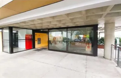 Sala comercial para alugar na Rua Bruxelas, Sumaré, São Paulo