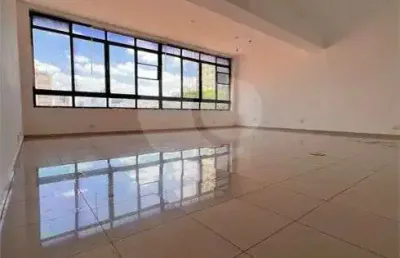 Prédio à venda na Rua Dona Antônia de Queirós, Consolação, São Paulo