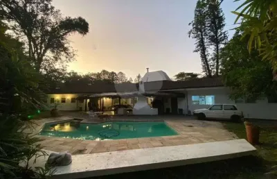 Casa em condomínio fechado com 7 quartos para alugar na Rua do Lago, 145, Chácara Granja Velha, Cotia