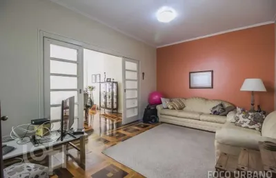 Apartamento com 3 quartos à venda na avenida independência, 1184, independência, porto alegre, 123 m2 por r$ 480.000