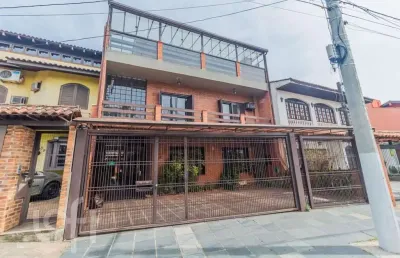 Casa com 4 quartos à venda na travessa kuluene, 349, coronel aparício borges, porto alegre, 470 m2 por r$ 750.000