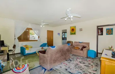 Casa com 5 quartos à venda na rua limoeiro, 101, cristo redentor, porto alegre, 242 m2 por r$ 700.000