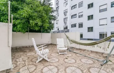 Casa com 4 quartos à venda na rua felipe de oliveira, 999, petrópolis, porto alegre, 450 m2 por r$ 2.000.000