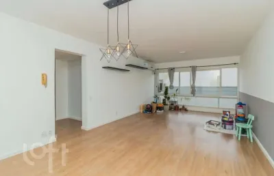 Apartamento com 3 quartos à venda na avenida venâncio aires, 569, santana, porto alegre, 122 m2 por r$ 750.000