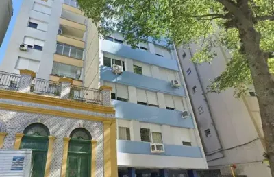 Apartamento com 2 quartos à venda na rua duque de caxias, 888, centro histórico, porto alegre, 58 m2 por r$ 550.000