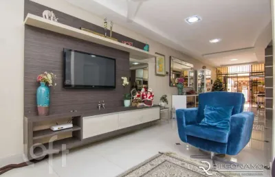 Casa com 4 quartos à venda na rua folha da tarde, 58, cristal, porto alegre, 201 m2 por r$ 950.000