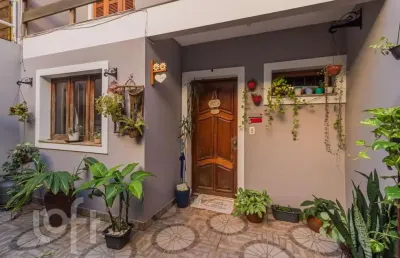 Casa com 3 quartos à venda na avenida pinheiro borda, 305, cristal, porto alegre, 140 m2 por r$ 760.000