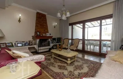 Casa com 4 quartos à venda na rua geraldo souza moreira, 65, passo da areia, porto alegre, 147 m2 por r$ 1.100.000