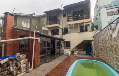 Casa com 4 quartos à venda na rua joaquim cruz, 30, santo antônio, porto alegre, 256 m2 por r$ 1.149.000